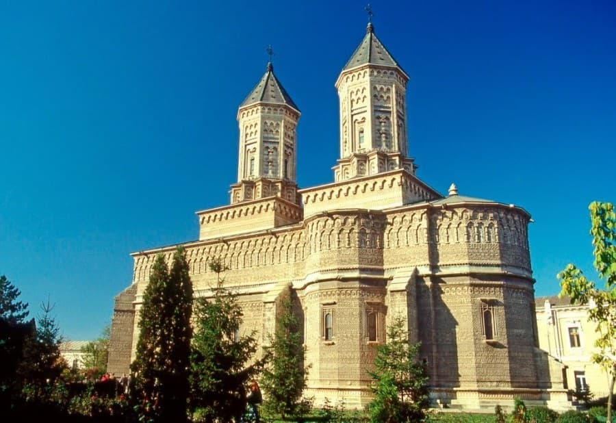 Mănăstirea Sfinţii Trei Ierarhi